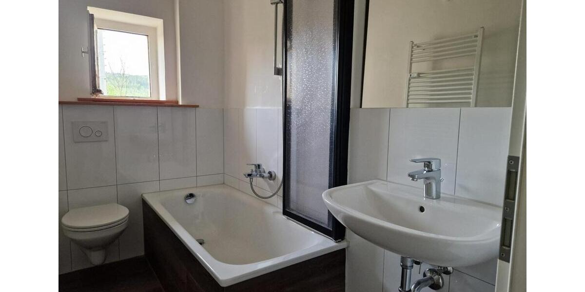 Etagenwohnung Hann. Münden - 3 Zimmer, 89 m&sup2;, 560&euro; | Angebot:26675203