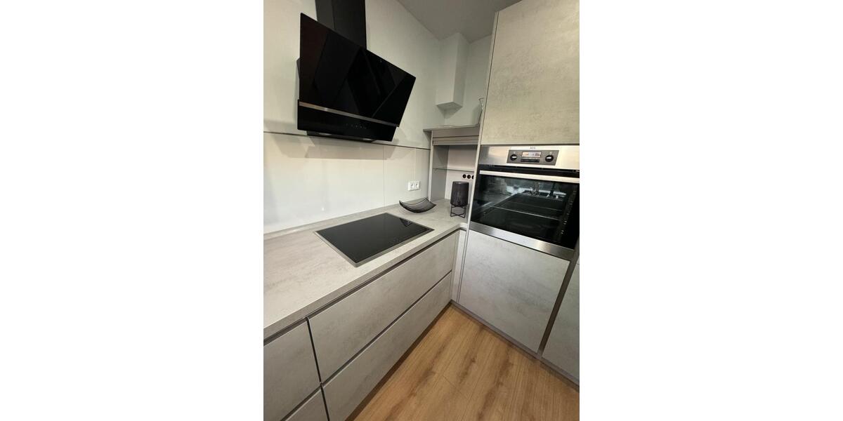 Etagenwohnung Grevenbroich Neuenhausen - 2 Zimmer, 56 m&sup2;, 867&euro; | Angebot:24570928