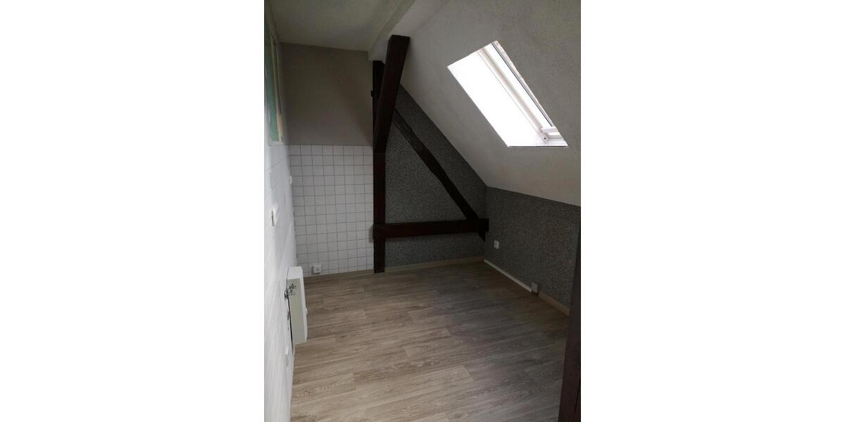 Dachgeschoßwohnung Gartz (Oder) - 3 Zimmer, 72 m&sup2;, 550&euro; | Angebot:25938383