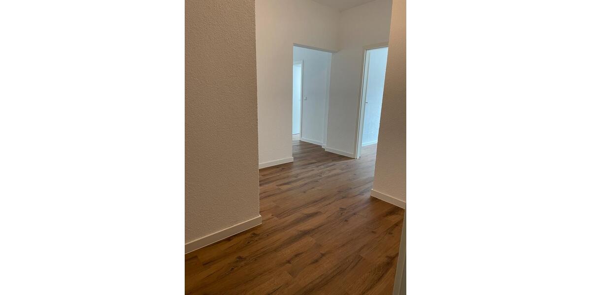 Erdgeschoßwohnung Ostfildern - 4 Zimmer, 92 m&sup2;, 1.100&euro; | Angebot:26478729