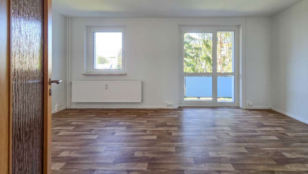 Etagenwohnung Zwickau Neuplanitz - 2 Zimmer, 58 m&sup2;, 360&euro; | Angebot:27286148