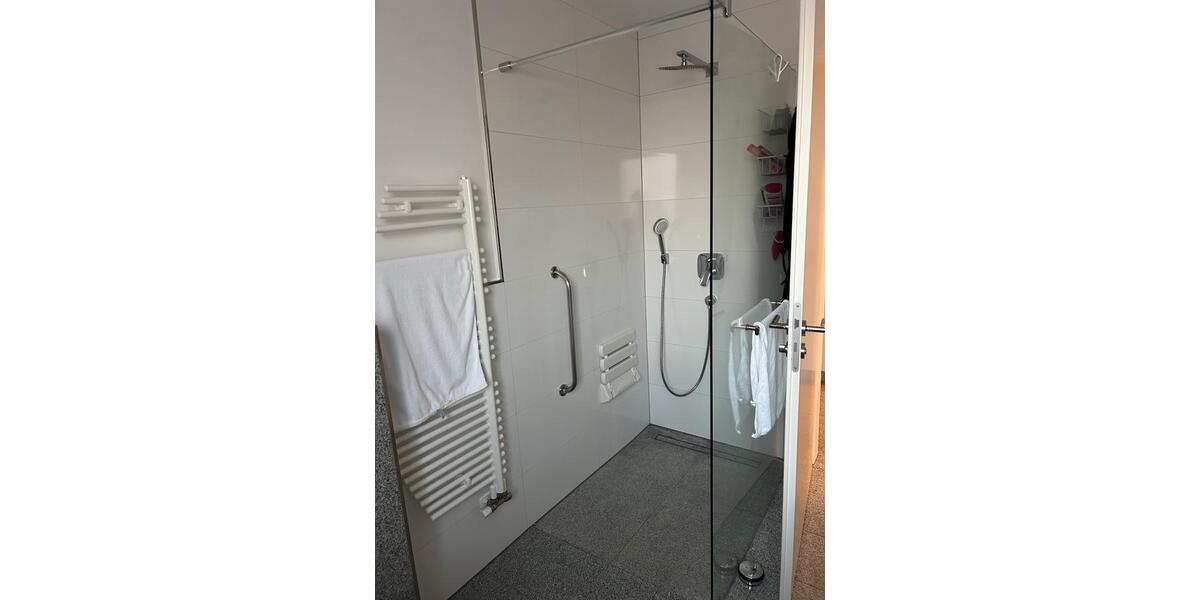 Schöne, helle 2-Zi-EG-Wohnung im KfW55-Neubau 2 zimmer