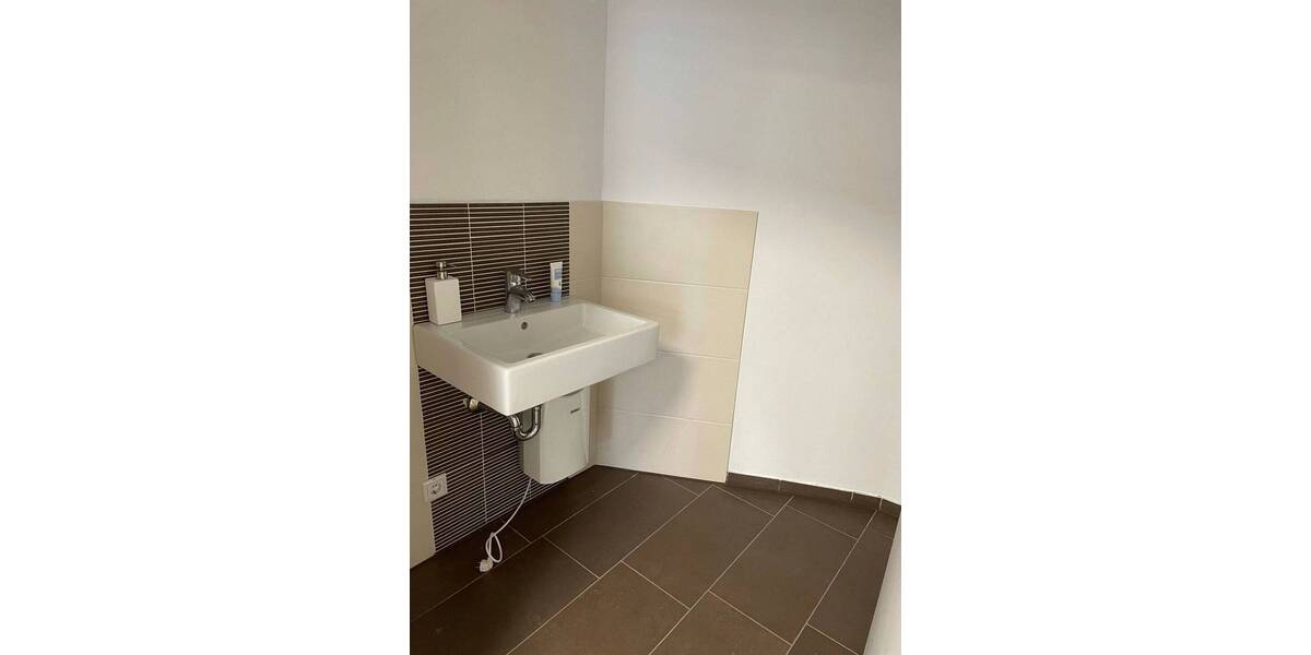 Gewerbeobjekt Köln Westhoven - 260&euro; | Angebot:25719066