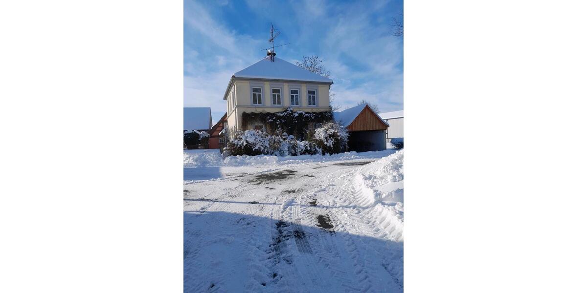 Einfamilienhaus Bad Windsheim - 4 Zimmer, 123 m&sup2;, 1.180&euro; | Angebot:25791484