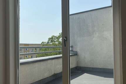 Wohnung zum Mieten in Oranienburg 1.099 € 99.12 m²