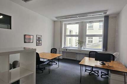 Büro in Stuttgart 940 € 17 m² zimmer