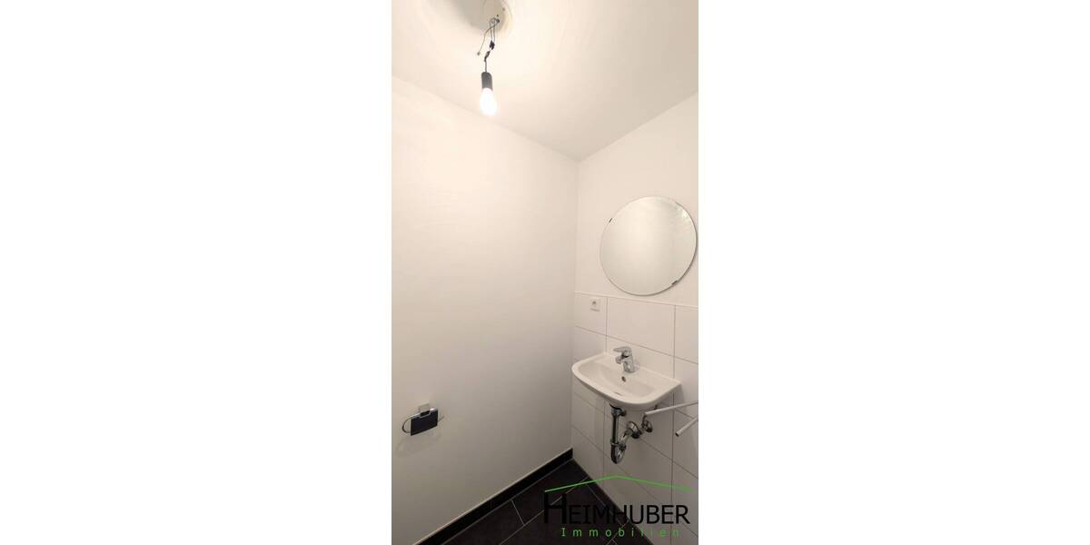 Etagenwohnung München Ramersdorf-Perlach - 3 Zimmer, 102 m&sup2;, 2.100&euro; | Angebot:26043003