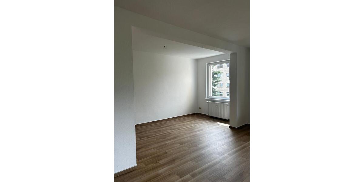 Etagenwohnung Anklam - 3 Zimmer, 74 m&sup2;, 720&euro; | Angebot:26038953