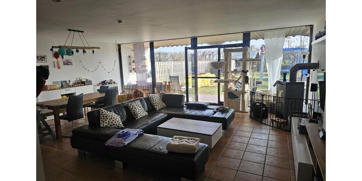 Bungalow Edemissen - 5 Zimmer, 148 m&sup2;, 1.400&euro; | Angebot:25422937