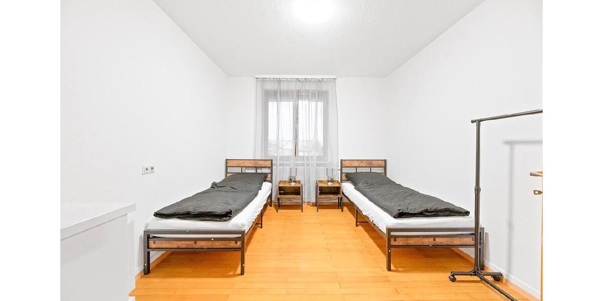 Einfamilienhaus Ofterdingen - 3 Zimmer, 200 m&sup2;, 20&euro; | Angebot:24511697