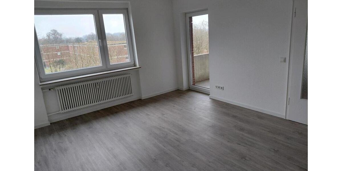 Etagenwohnung Bremervörde - 4 Zimmer, 87 m&sup2;, 885&euro; | Angebot:26031897