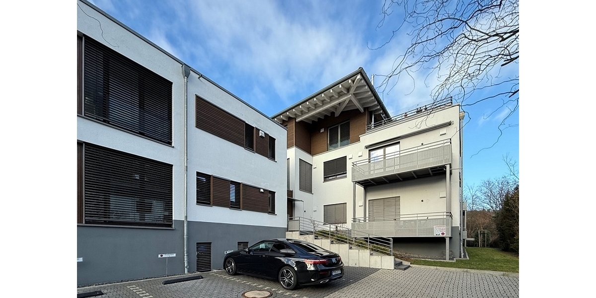 Bad Soden: Moderne und komfortable 3,5 Zimmer Wohnung in Neuenhain 3 zimmer