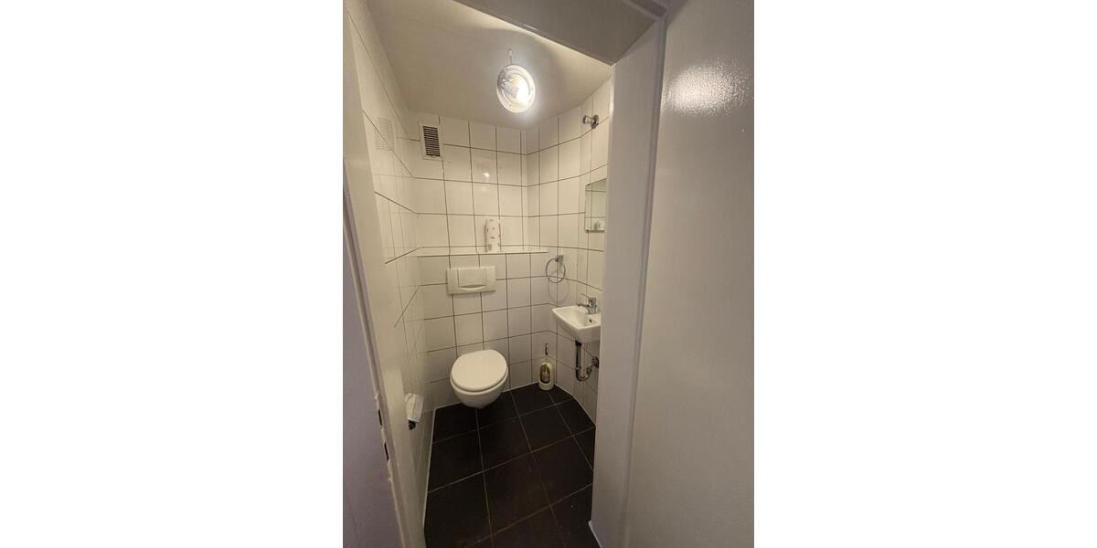 Dachgeschoßwohnung Worms - 3 Zimmer, 92 m&sup2;, 1.058&euro; | Angebot:25975167