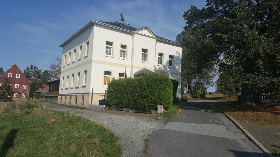 Erdgeschoßwohnung Seifhennersdorf - 1 Zimmer, 40 m&sup2;, 218&euro; | Angebot:22499909