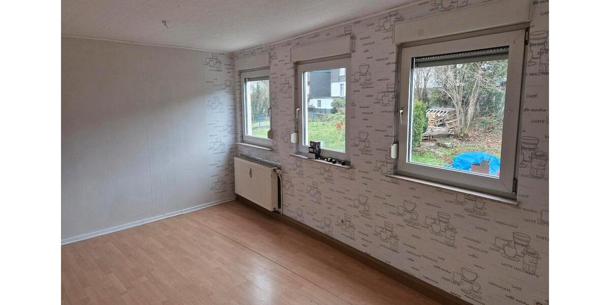 Dachgeschoßwohnung Siegen Eiserfeld - 2 Zimmer, 80 m&sup2;, 690&euro; | Angebot:25811926