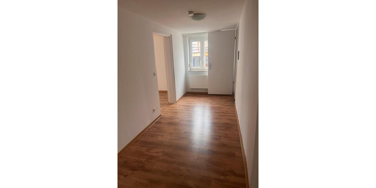 Etagenwohnung Gäufelden - 3 Zimmer, 80 m&sup2;, 1.100&euro; | Angebot:25725056