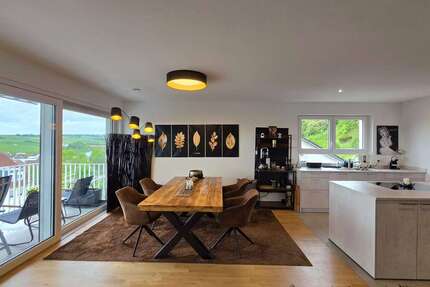 Wohnung Sinsheim - 4 Zimmer, 108 m&sup2;, 1.360&euro; | Angebot:26729653