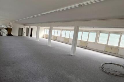 Gewerbeobjekt Albstadt Gemarkung Onstmettingen - 900&euro; | Angebot:26355920