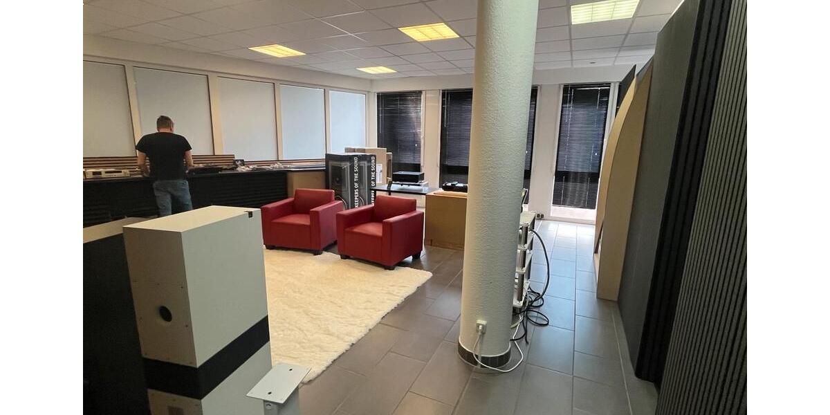 Erdgeschoßwohnung Höhr-Grenzhausen Grenzhausen - 3 Zimmer, 130 m&sup2;, 950&euro; | Angebot:26536470