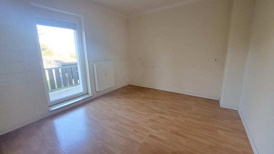 Erdgeschoßwohnung Zeitz - 2 Zimmer, 63 m&sup2;, 410&euro; | Angebot:26232286