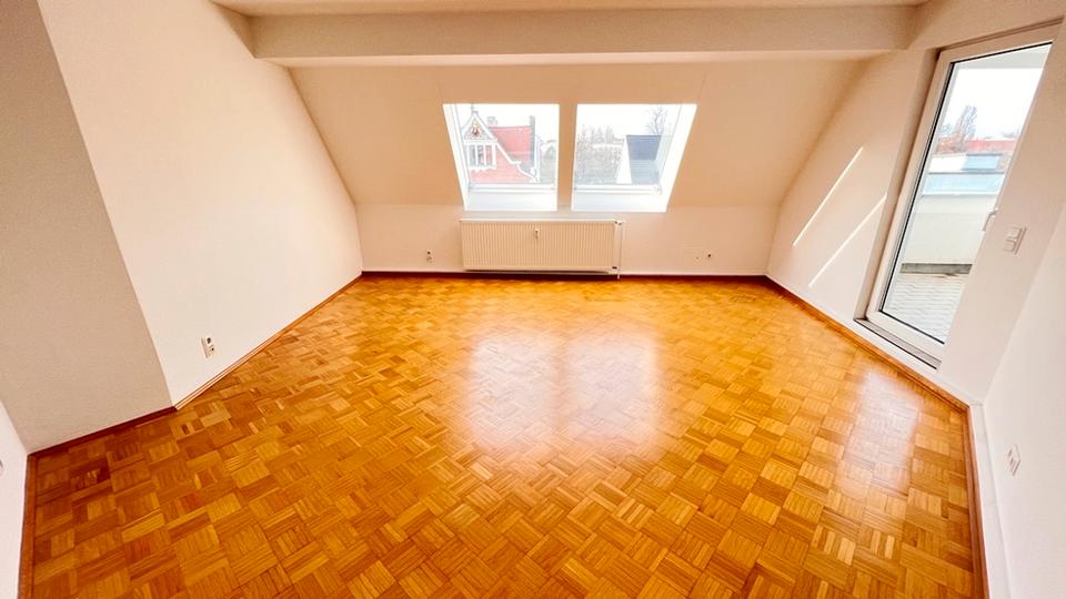 Dachgeschoßwohnung Magdeburg Nordwest - 3 Zimmer, 80 m&sup2;, 799&euro; | Angebot:26266519