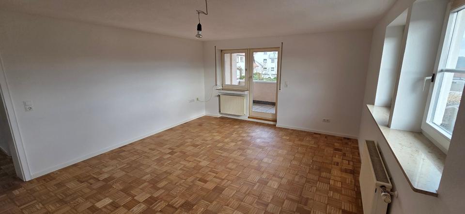 Etagenwohnung Rainau - 3 Zimmer, 90 m&sup2;, 850&euro; | Angebot:24270369