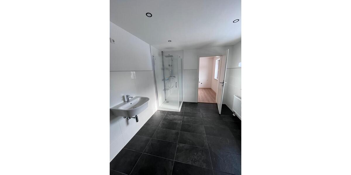 Doppelhaushälfte Stendal - 3 Zimmer, 101 m&sup2;, 1.500&euro; | Angebot:26531243