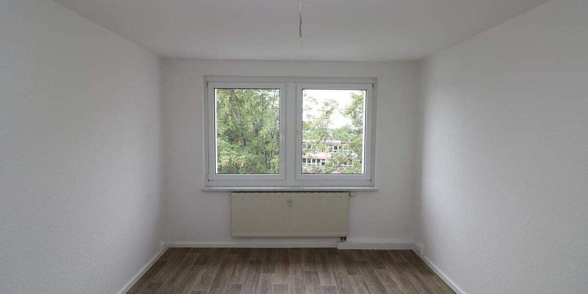 Etagenwohnung Freiberg Freiberg West - 3 Zimmer, 61 m&sup2;, 449&euro; | Angebot:25303426