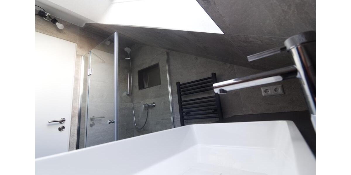 Dachgeschoßwohnung Waiblingen Beinstein - 3 Zimmer, 51 m&sup2;, 800&euro; | Angebot:25048702