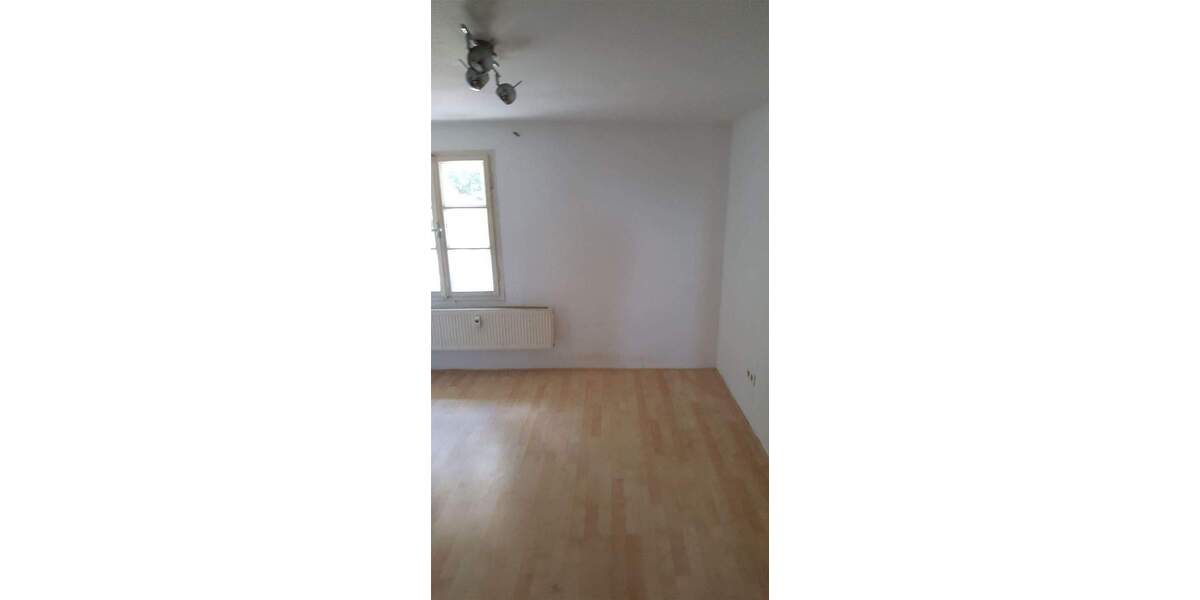 Etagenwohnung Henfenfeld - 2 Zimmer, 71 m&sup2;, 550&euro; | Angebot:25801655