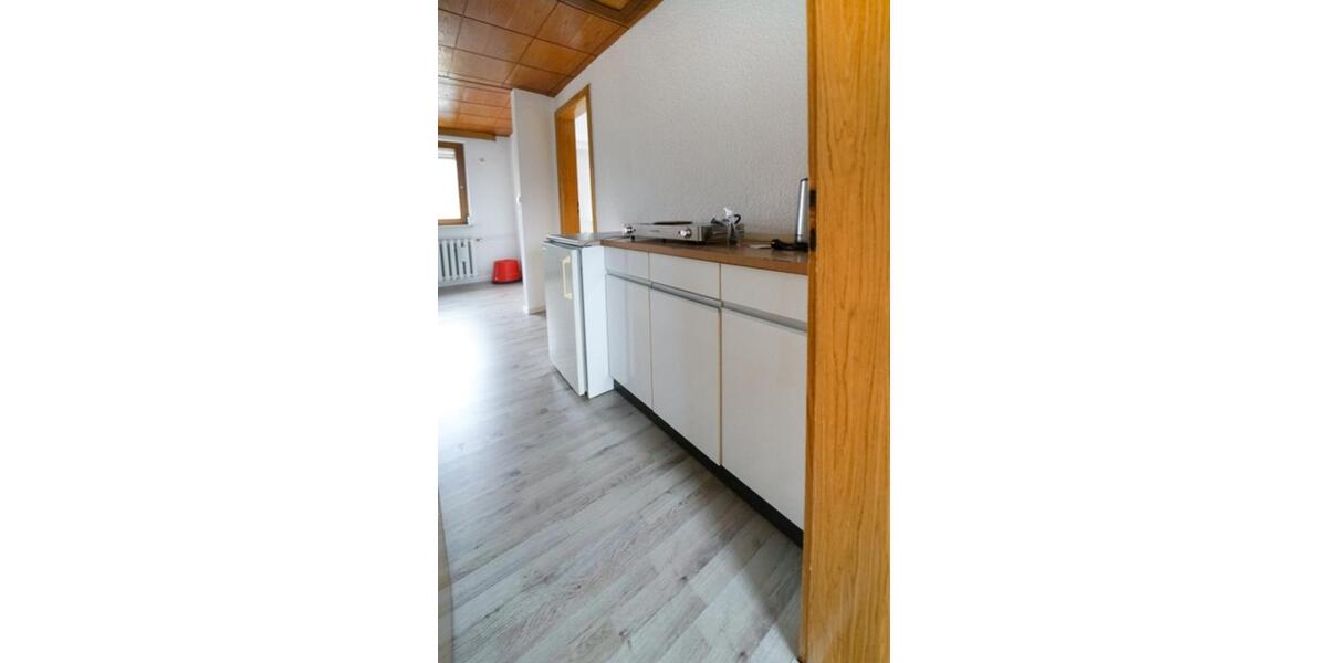 Wohnen auf Zeit Dermbach - 2.5 Zimmer, 48 m&sup2;, 150&euro; | Angebot:24681421