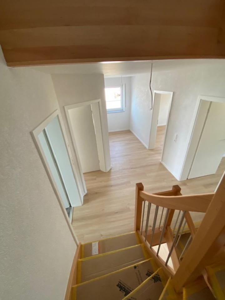 Erstbezug - moderne DH Hälfte mit PV Anlage, Wallbox, Wärmepumpe