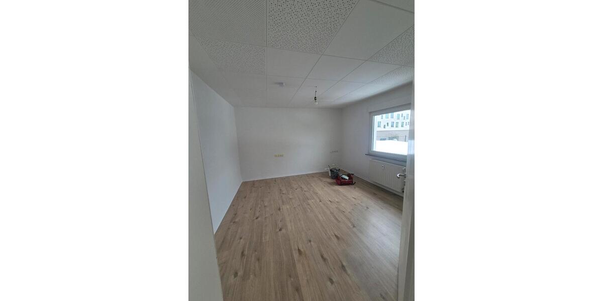Etagenwohnung Alheim - 4 Zimmer, 95 m&sup2;, 900&euro; | Angebot:24868911