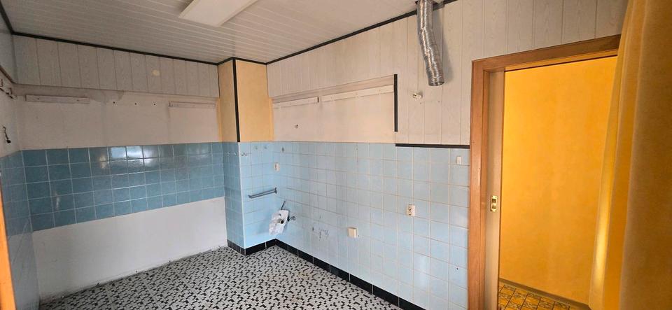 Etagenwohnung Neunkirchen Heinitz - 5 Zimmer, 110 m&sup2;, 850&euro; | Angebot:24802349