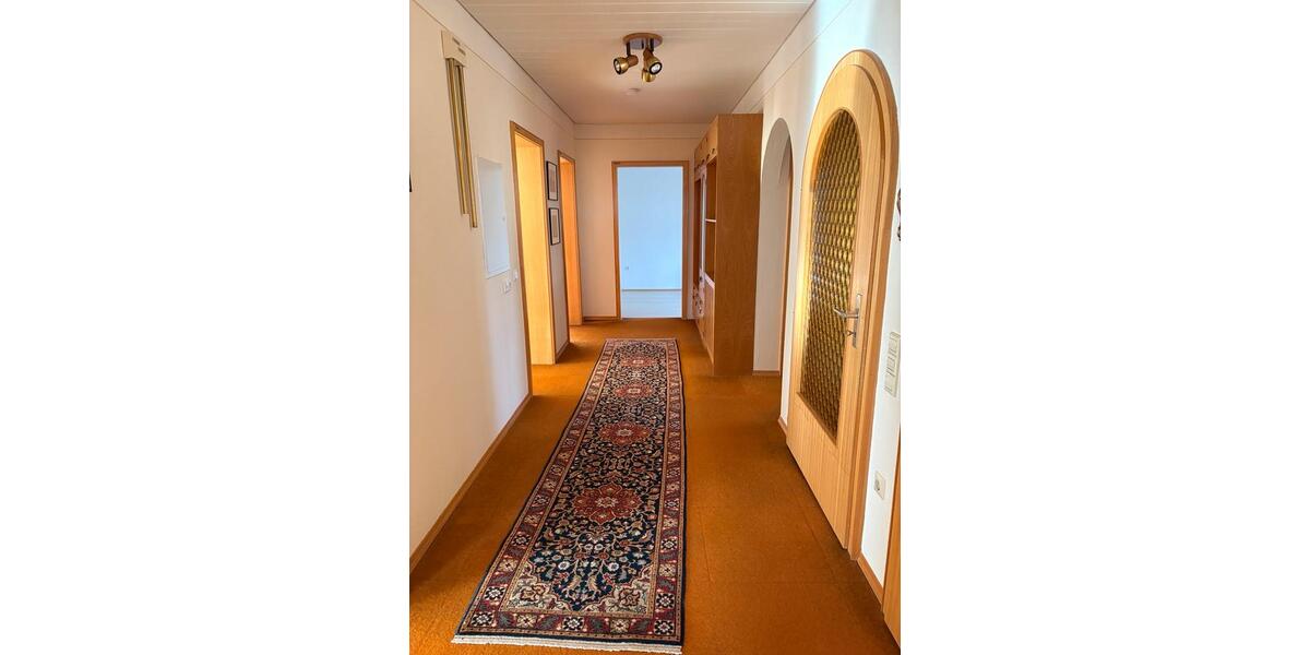 Erdgeschoßwohnung Wittislingen - 4 Zimmer, 130 m&sup2;, 1.000&euro; | Angebot:24313693