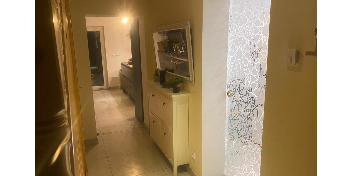 Reihenhaus Schwalbach - 5 Zimmer, 150 m&sup2;, 1.300&euro; | Angebot:24715240