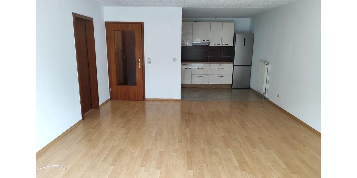 Erdgeschoßwohnung Zwenkau - 2 Zimmer, 51 m&sup2;, 550&euro; | Angebot:26041887