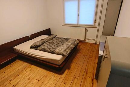 Wohnen auf Zeit Stuttgart Feuerbach - 1 Zimmer, 150 m&sup2;, 500&euro; | Angebot:24408786