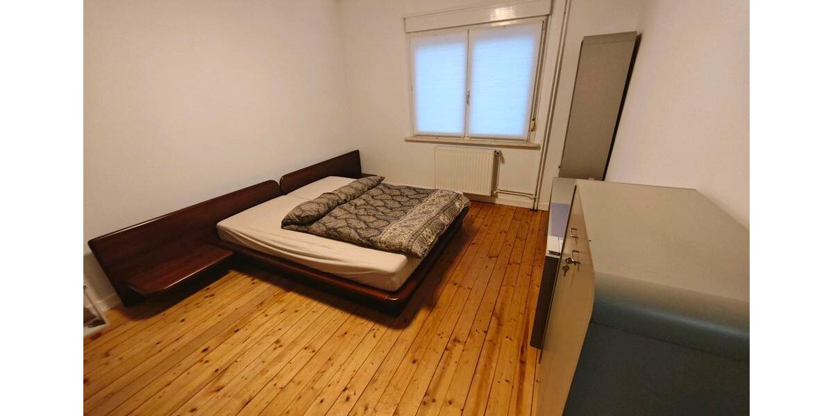 Wohnen auf Zeit Stuttgart Feuerbach - 1 Zimmer, 150 m&sup2;, 500&euro; | Angebot:24408786