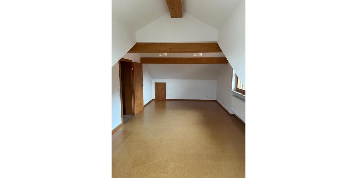 Dachgeschoßwohnung Kollnburg - 2 Zimmer, 95 m&sup2;, 550&euro; | Angebot:25850750