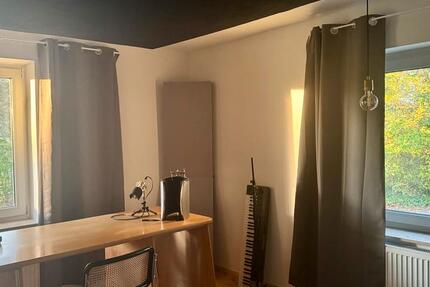 StudioBüroAtelierKreativraum + Schlafzimmer im Grünen 2 zimmer