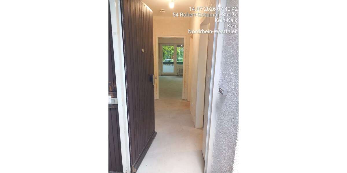 Etagenwohnung Köln Kalk - 1 Zimmer, 34 m&sup2;, 350&euro; | Angebot:27067573