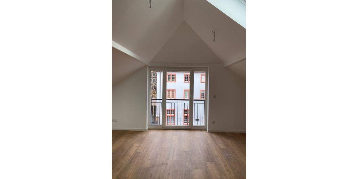 Etagenwohnung Trier Innenstadt - 2 Zimmer, 44 m&sup2;, 680&euro; | Angebot:26684522