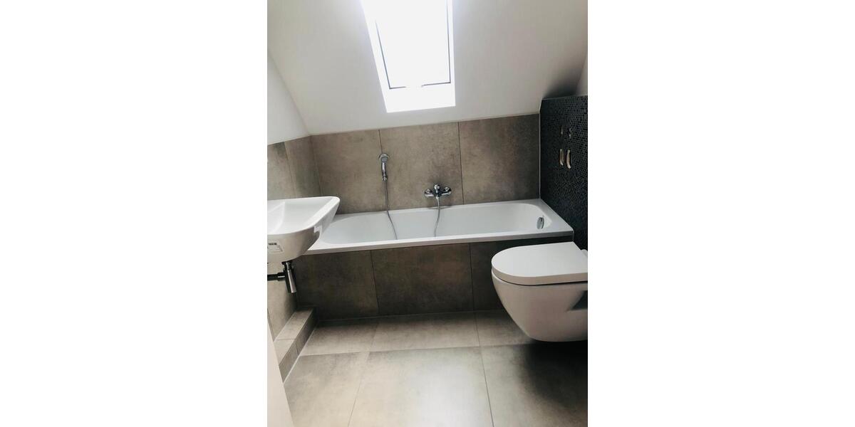 Wohnung zu vermieten 5 zimmer