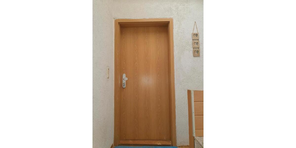 Etagenwohnung Sonneberg - 35 Zimmer, 95 m&sup2;, 800&euro; | Angebot:26254055