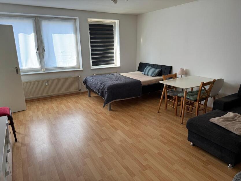 1 Zimmer Wohnung ab 01.09. auf Zeit