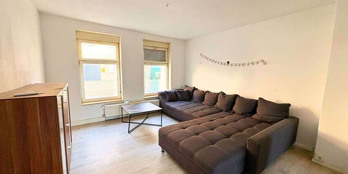 Etagenwohnung Gelsenkirchen Ückendorf - 3.5 Zimmer, 80 m&sup2;, 700&euro; | Angebot:26762897