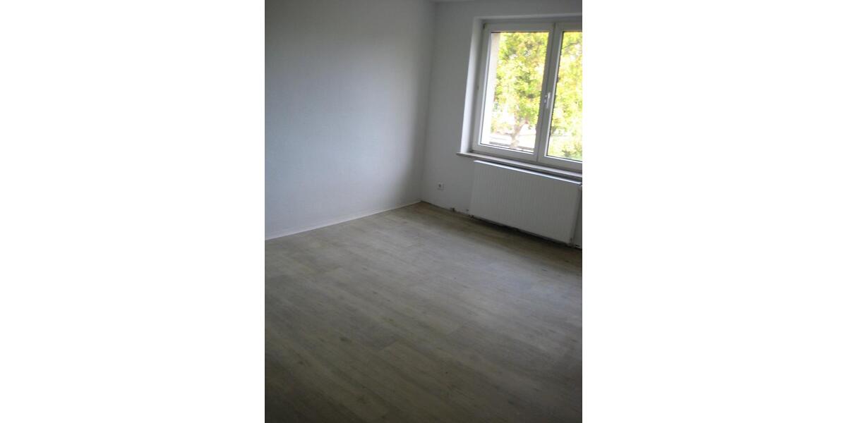 Etagenwohnung Osterburg (Altmark) - 3 Zimmer, 45 m&sup2;, 204&euro; | Angebot:8725011