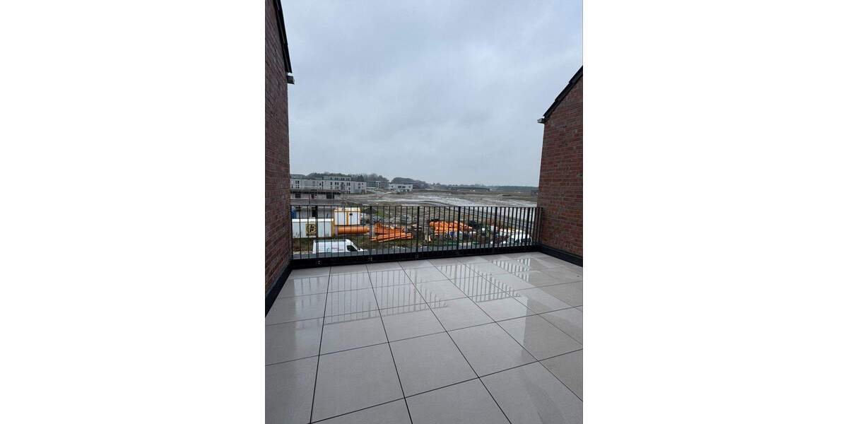 Etagenwohnung Oldenburg Bürgerfelde - 3 Zimmer, 99 m&sup2;, 1.490&euro; | Angebot:25896373