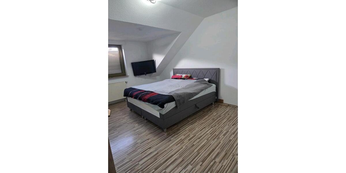 Dachgeschoßwohnung Rotenburg an der Fulda - 2 Zimmer, 60 m&sup2;, 500&euro; | Angebot:24755036